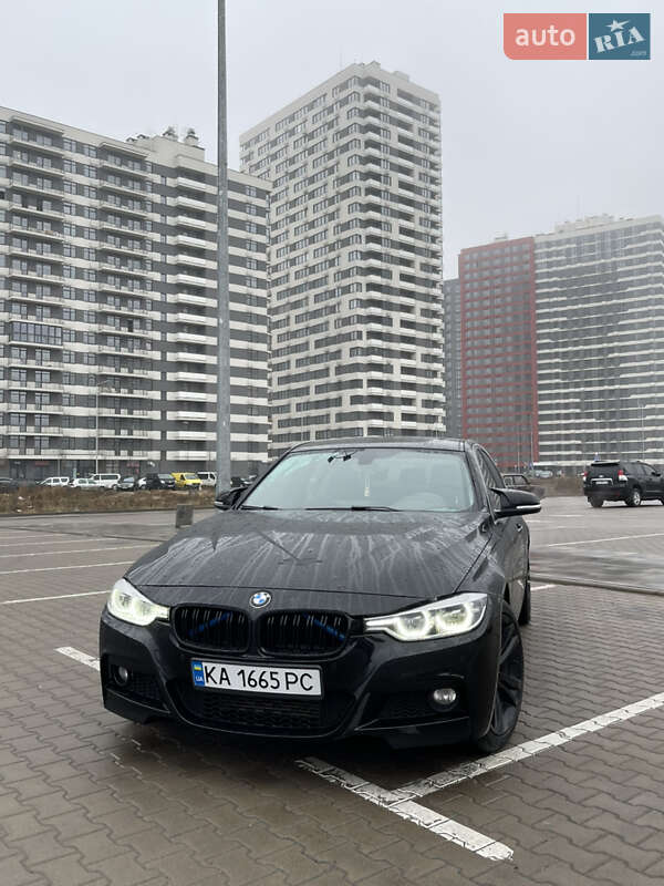 Седан BMW 3 Series 2014 в Киеве