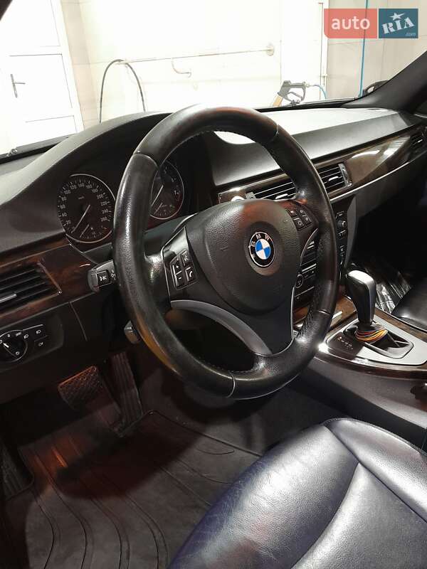 Седан BMW 3 Series 2008 в Никополе фото 69 Седан BMW 3 Series 2008 в Никополе