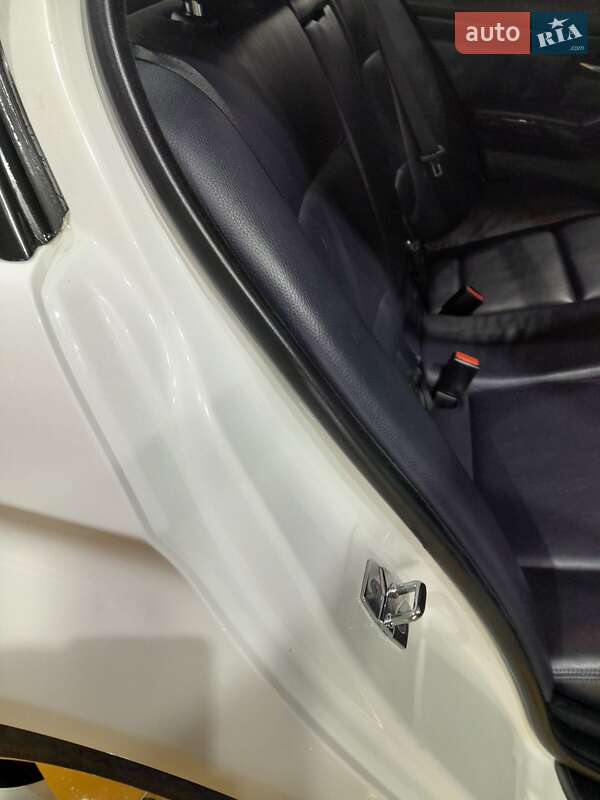 Седан BMW 3 Series 2008 в Никополе фото 79 Седан BMW 3 Series 2008 в Никополе