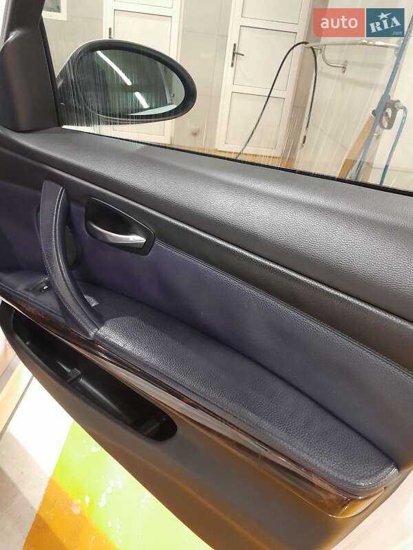 Седан BMW 3 Series 2008 в Никополе фото 87 Седан BMW 3 Series 2008 в Никополе