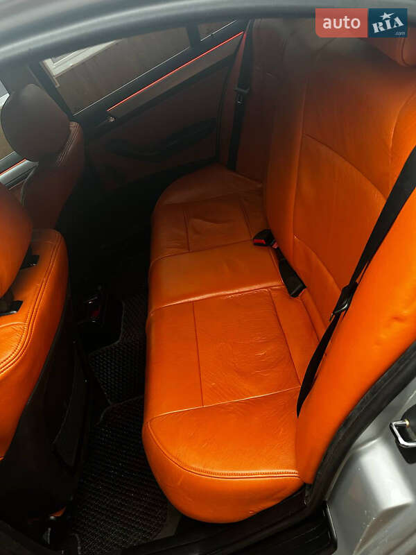 Седан BMW 3 Series 2001 в Кагарлыке