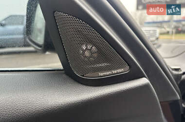 Седан BMW 3 Series 2015 в 