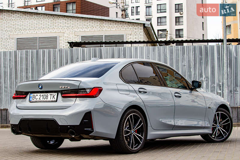 Седан BMW 3 Series 2022 в Львове