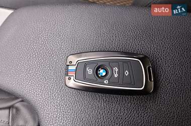Седан BMW 3 Series 2012 в 
