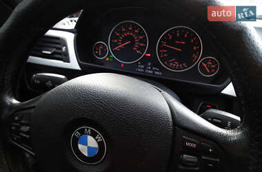 Седан BMW 3 Series 2013 в 