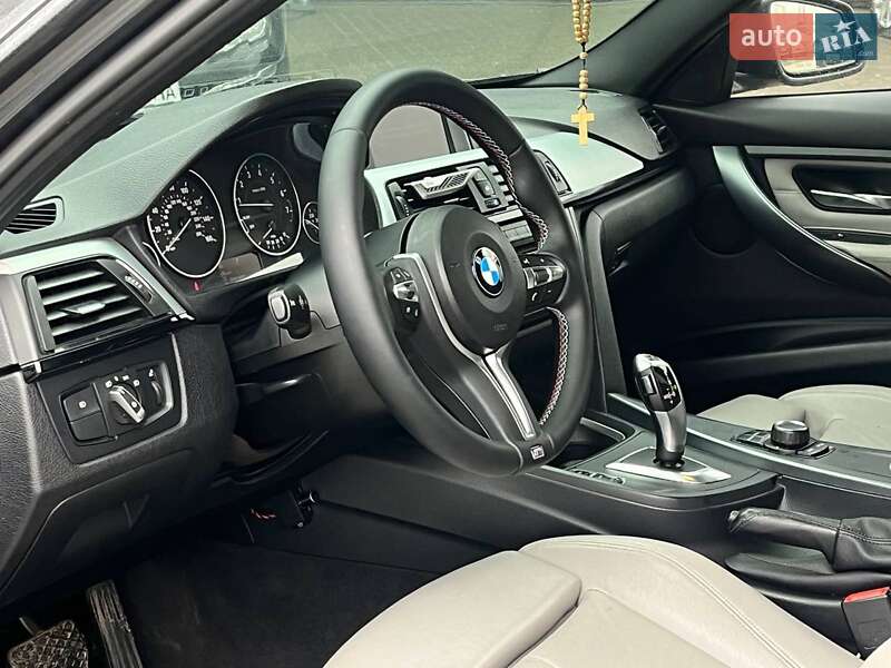 Седан BMW 3 Series 2012 в Львові