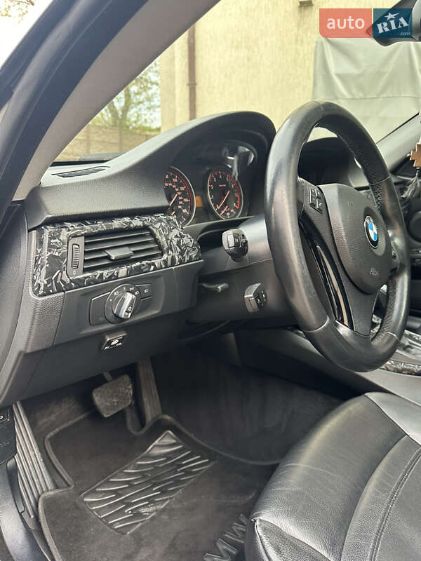 Купе BMW 3 Series 2010 в Николаеве
