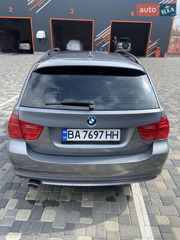 Универсал BMW 3 Series 2011 в Николаеве