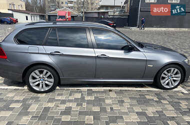Универсал BMW 3 Series 2011 в 