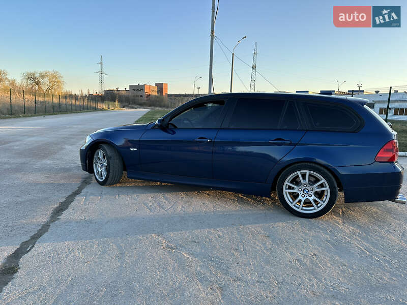 Универсал BMW 3 Series 2006 в Коростене