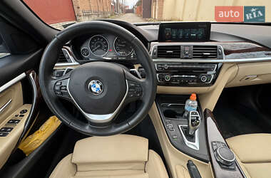 Седан BMW 3 Series 2017 в 