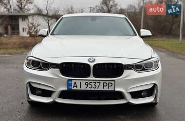 Седан BMW 3 Series 2014 в Бучі