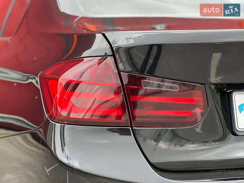 Седан BMW 3 Series 2013 в Киеве