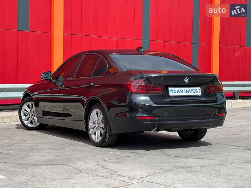 Седан BMW 3 Series 2013 в Киеве