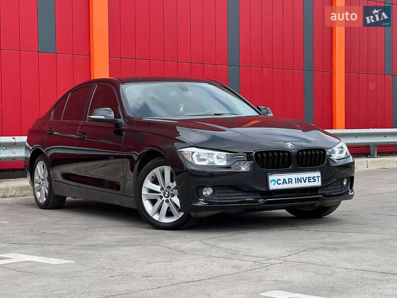 Седан BMW 3 Series 2013 в Киеве
