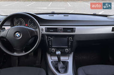 Седан BMW 3 Series 2007 в 