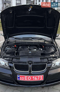 Седан BMW 3 Series 2007 в 