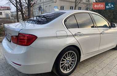 Седан BMW 3 Series 2015 в 