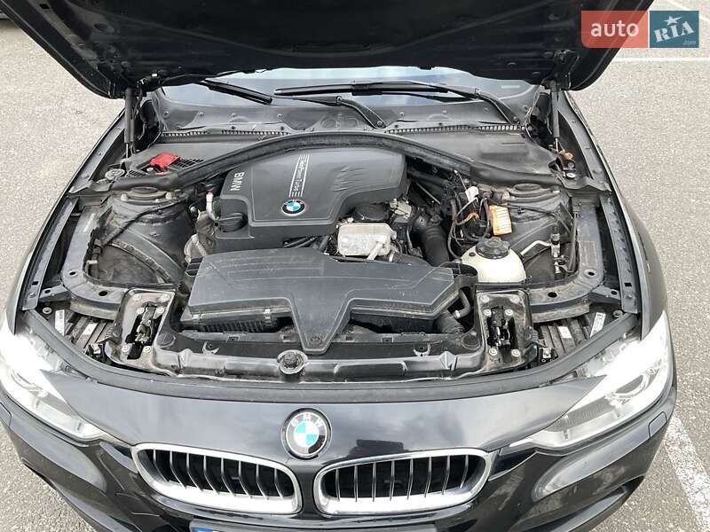 Седан BMW 3 Series 2013 в Киеве