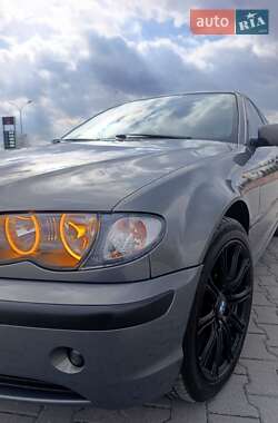 Седан BMW 3 Series 2004 в 