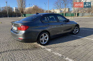 Седан BMW 3 Series 2014 в 