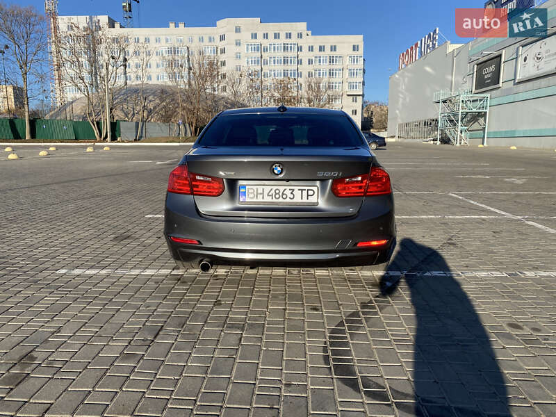 Седан BMW 3 Series 2014 в Одессе