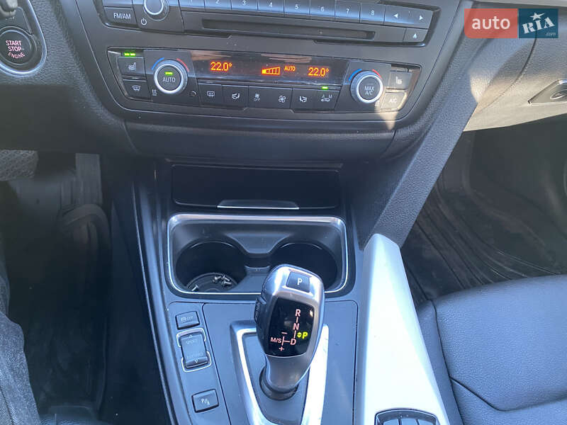 Седан BMW 3 Series 2014 в Одессе