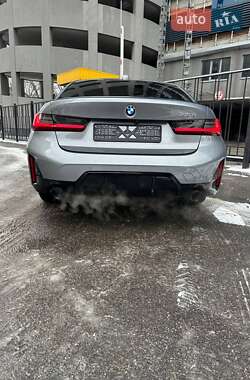 Седан BMW 3 Series 2023 в 