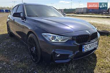 Седан BMW 3 Series 2012 в 
