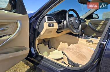 Седан BMW 3 Series 2012 в 