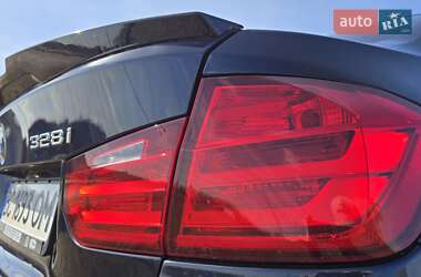 Седан BMW 3 Series 2012 в 