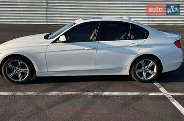 Седан BMW 3 Series 2014 в 