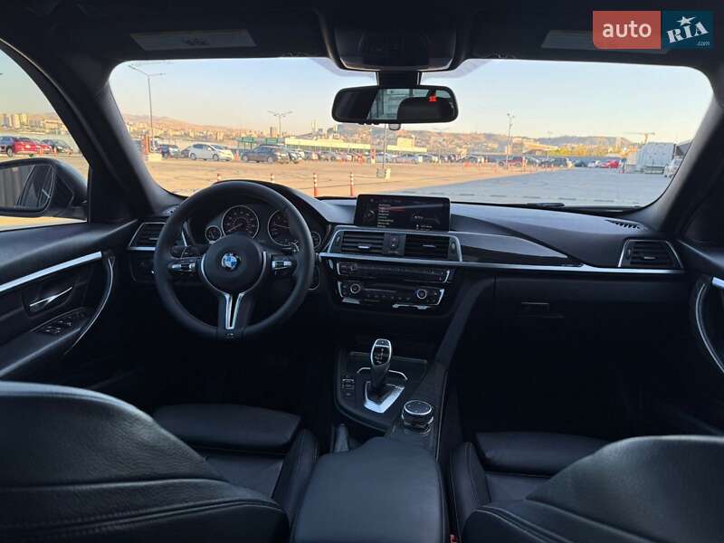 Седан BMW 3 Series 2016 в Івано-Франківську