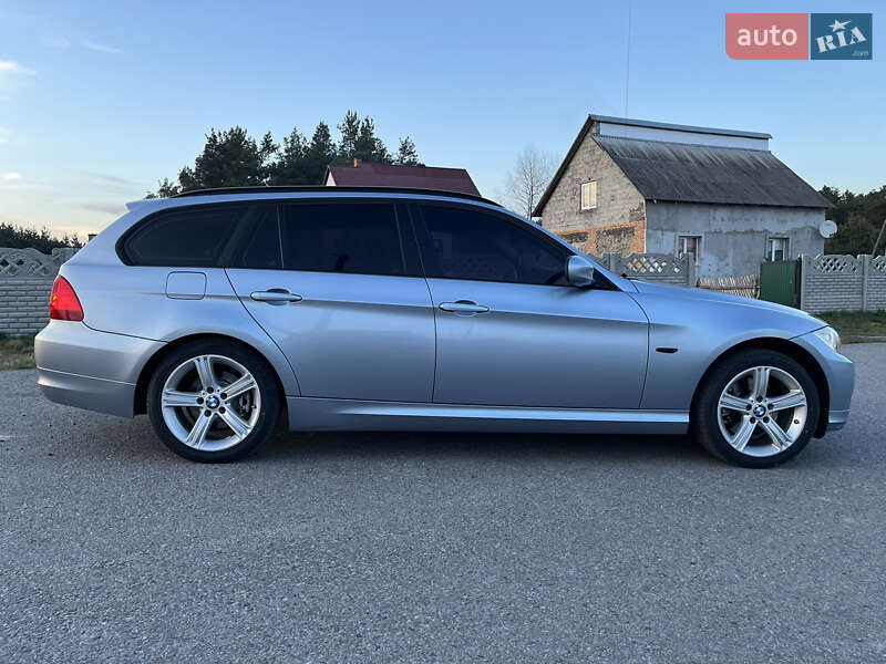 BMW 3 Series 2010 BMW 3 Series 2010