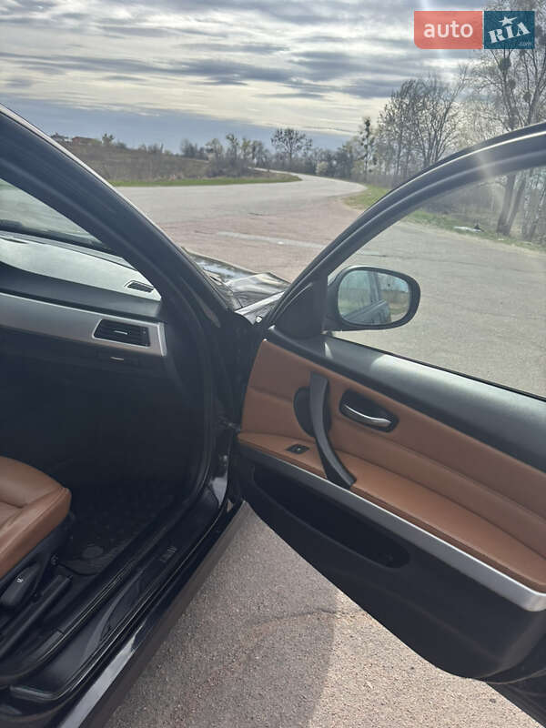 Универсал BMW 3 Series 2010 в Бородянке