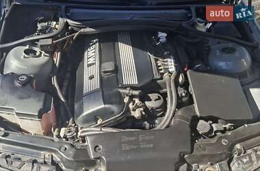 Седан BMW 3 Series 2003 в 