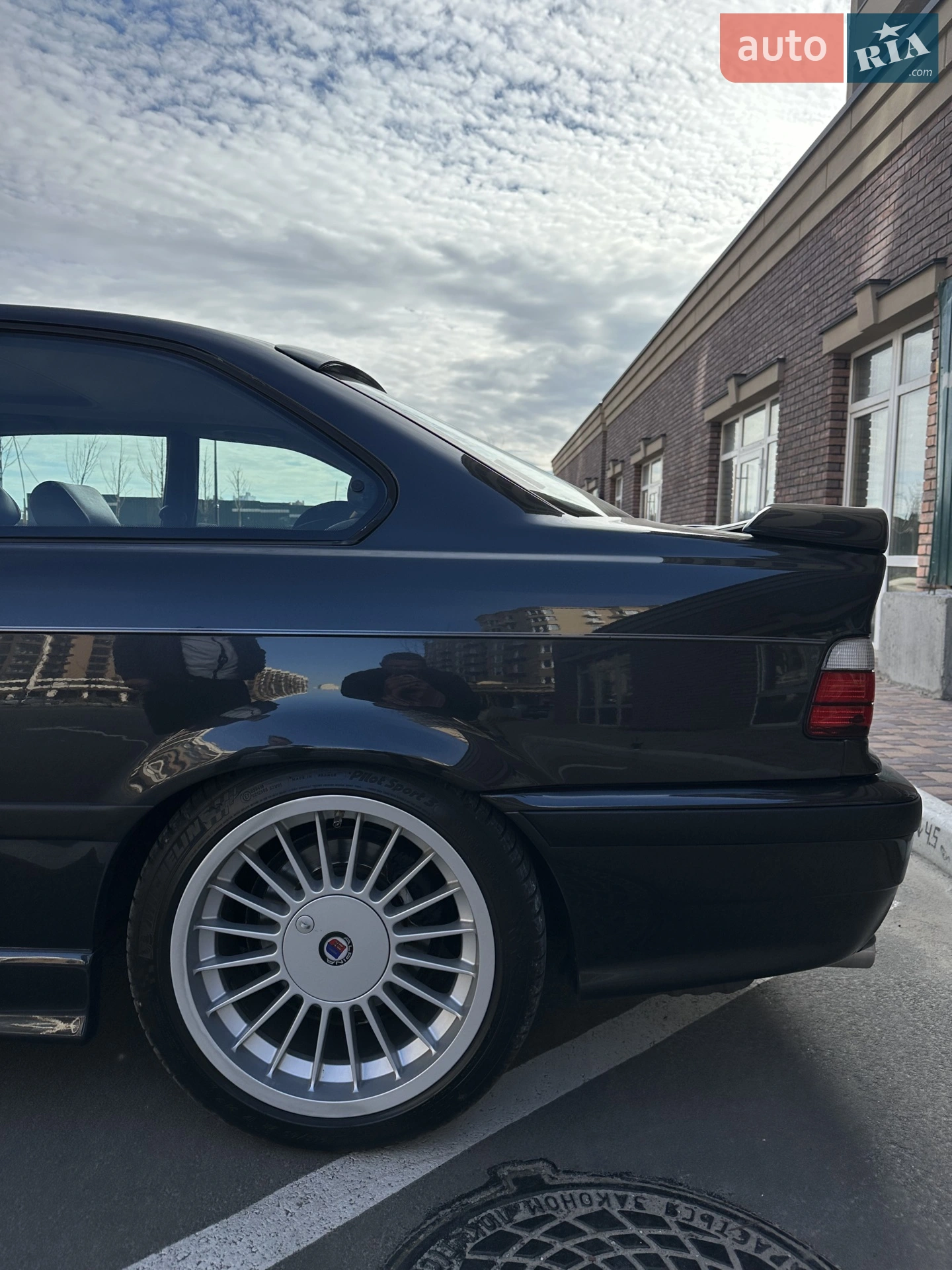 BMW 3 Series 1992 VIN WBAAK510509595785 фото оголошення 31 з 108
