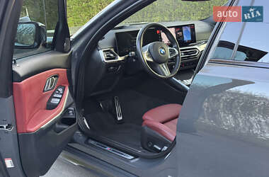 Седан BMW 3 Series 2023 в 