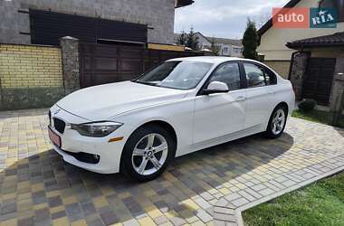 Седан BMW 3 Series 2015 в 