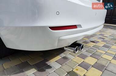 Седан BMW 3 Series 2015 в 