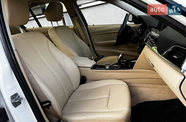 Седан BMW 3 Series 2016 в 