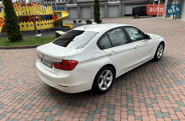 Седан BMW 3 Series 2015 в 