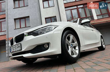 Седан BMW 3 Series 2015 в 