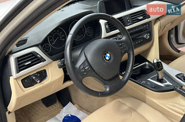 Седан BMW 3 Series 2015 в 