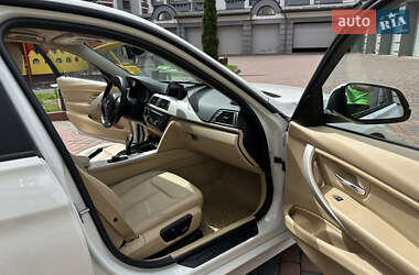 Седан BMW 3 Series 2015 в 