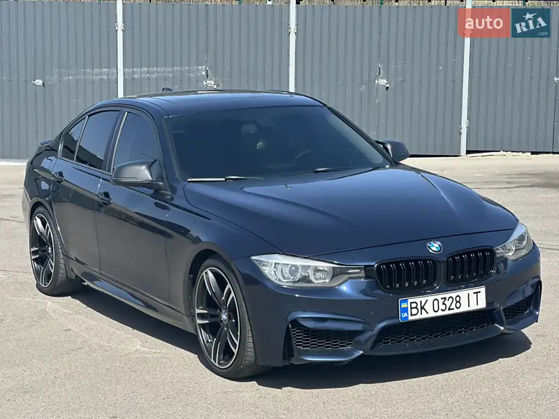 Седан BMW 3 Series 2012 в 