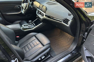 Седан BMW 3 Series 2019 в 