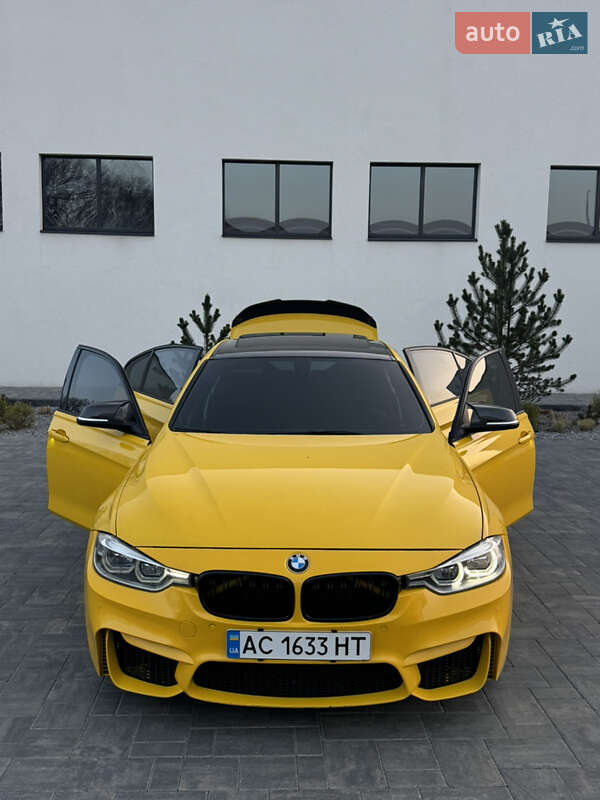 Седан BMW 3 Series 2015 в Луцке
