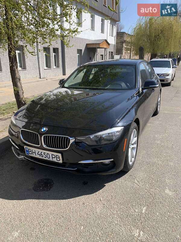 Седан BMW 3 Series 2017 в 