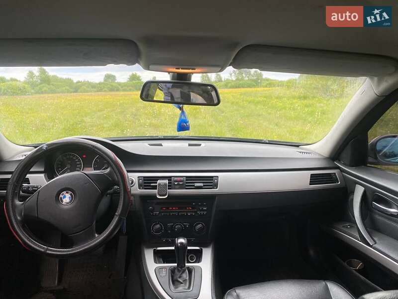 BMW 3 Series 2005 BMW 3 Series 2005